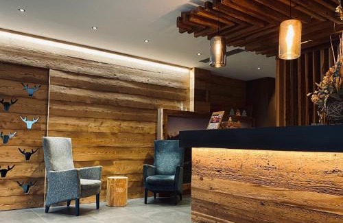 Pinzolo Hotel | Edelweiss Alpine Nature