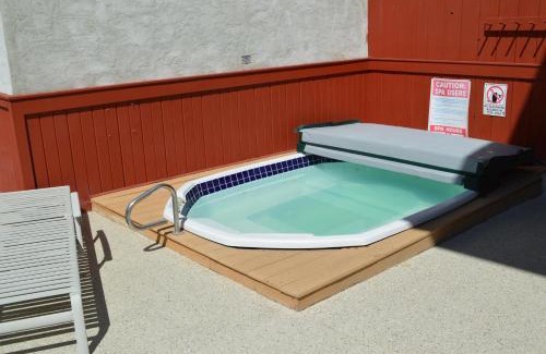Warm Springs Apartment | Edelweiss Condo 223B