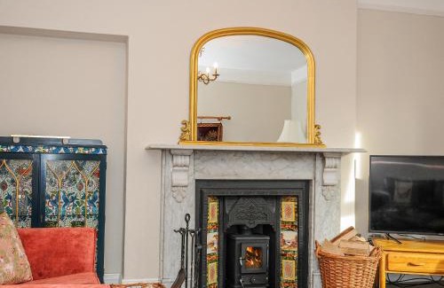 Lynton Apartment | Eden House