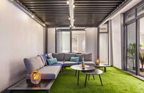 Big Bay Apartment | Eden On The Bay 102 by Host Agents