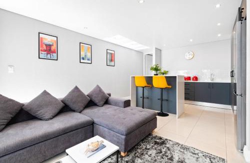 Big Bay Apartment | Eden on the Bay 190 by Host Agents