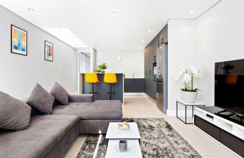 Big Bay Apartment | Eden on the Bay 190 by Host Agents