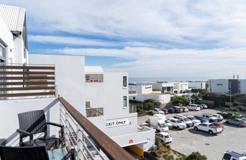Big Bay Apartment | Eden on the Bay Luxury Apartments 183, 262, Blouberg, Cape Town