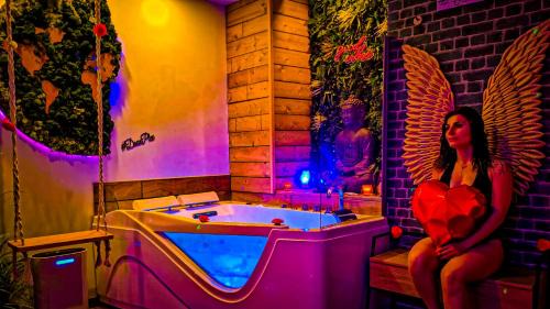 Brie-Comte-Robert Apartment | Eden SPA et Cinéma