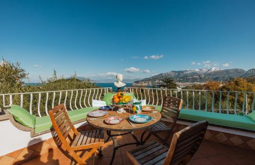 Sorrento Villa | Eden Villa