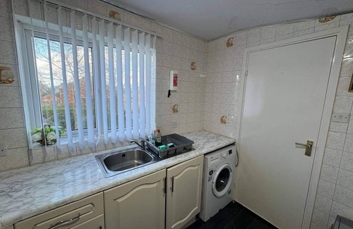 Birmingham House | Edgbaston Birmingham Apartment