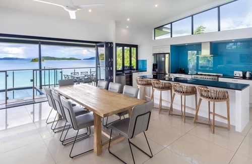 Hamilton Island Apartment | Edge Penthouse, Stunning Penthouse on Hamilton Island