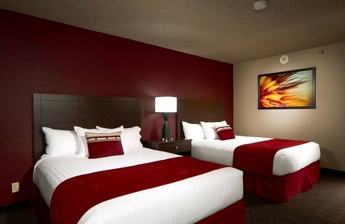 Laughlin Hotel | Edgewater Casino Resort, 3 x Sedona pool View Queen Smoking Room, Free Parking