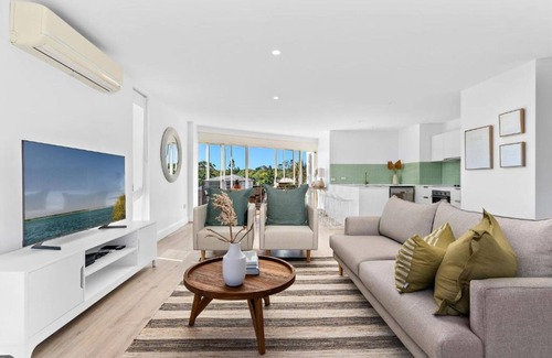 Noosa Heads Apartment | Edgewater Collection by Stay Noosa