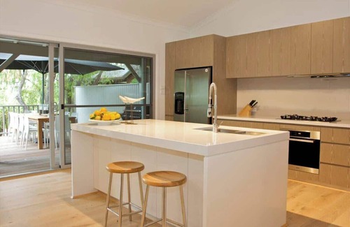 Quindalup House | "Edgewater" on Quindalup Beachfront