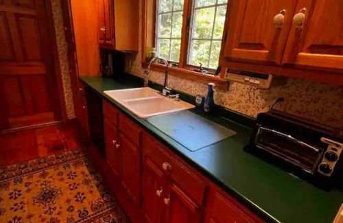 Gray House | Edgewater Retreat on Little Sebago Lake - Lakefront w/Sauna & EV Chargernn