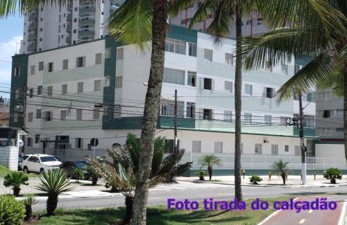 Tupi Apartment | Edificio Edmeia