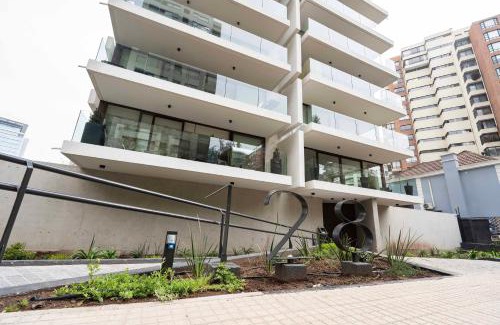 El Golf Apartment | Edificio HOME