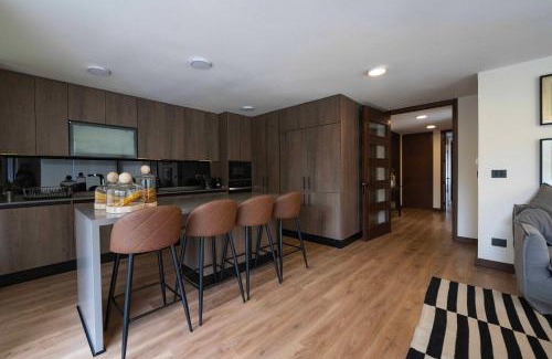 El Golf Apartment | Edificio HOME