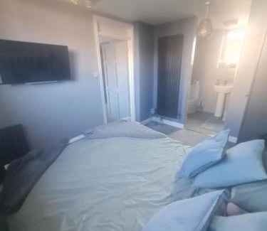 Bingham House | Edinburgh- 2 Double rooms available