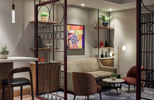 Old Town Hotel | Edinburgh Marriott Hotel Holyrood