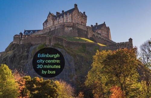 Blackburn House | Edinburgh's Autumn Chalet