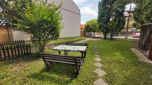 Hajduszoboszlo Apartment | Edit Apartmanház