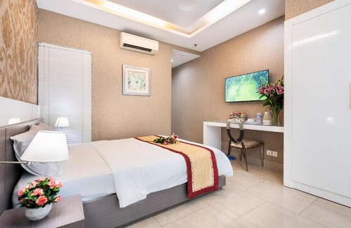 Nguyen Thai Binh Hotel | EEA Central Saigon Hotel