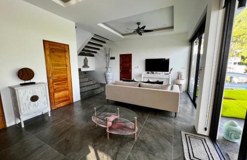 Hua Thanon Villa | Effet Mer, villa G 3 chambres, piscine et vue mer