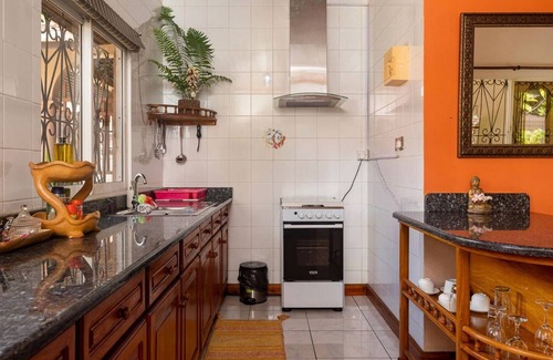 Zig Zag Ward Villa | Effie Mountain View Halona Villa