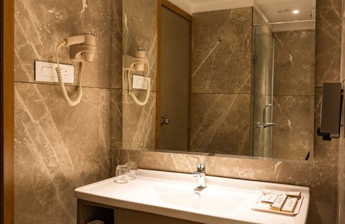 Bhopal Hotel | Effotel By Sayaji Bhopal