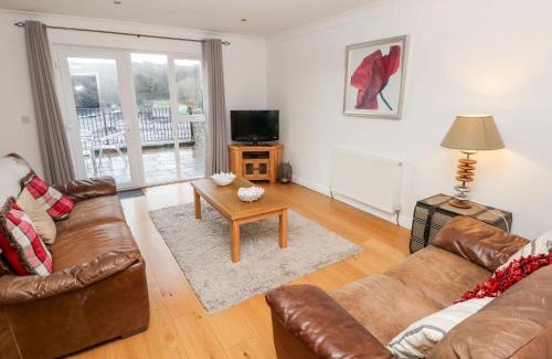 Milford Haven House | Egret