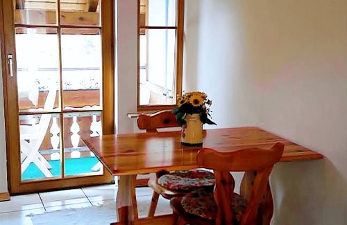 Bad Peterstal-Griesbach Apartment | Ehrenmättlehof: Ferienwohnung E10, 45qm, Wohn-/Schlafbereich, max. 3 Personen