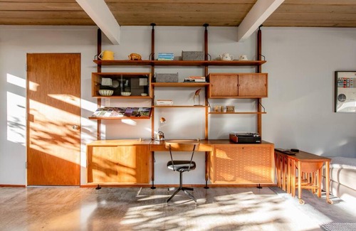 Thousand Oaks House | Eichler Mid Century Modern Designer Pool/Jacuzzi