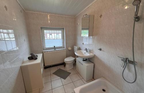 Warnow Apartment | Eickhof 45qm Ferienwohnung - Ferienhof Günter - gratis Parkplatz, WLAN