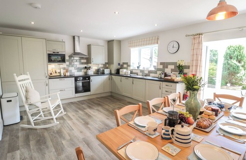 Warkworth Cottage | EIDER COTTAGE, pet friendly, character holiday cottage in Warkworth