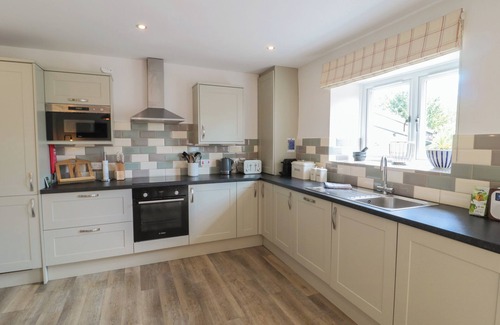 Warkworth Cottage | EIDER COTTAGE, pet friendly, character holiday cottage in Warkworth