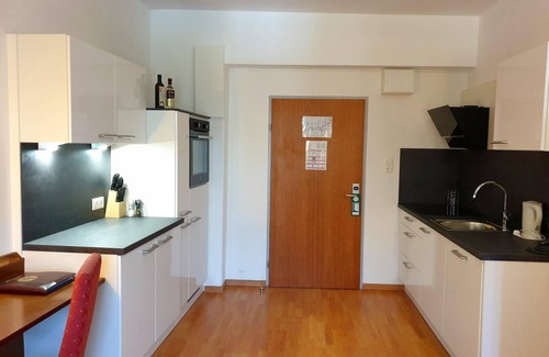 Nonntal House | Ein-zimmer-apartment mit Balkon - Via Roma, Hotel