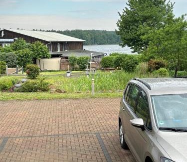 Rheinsberg Apartment | Einraumapartment im Erdgeschoss mit Seeblick