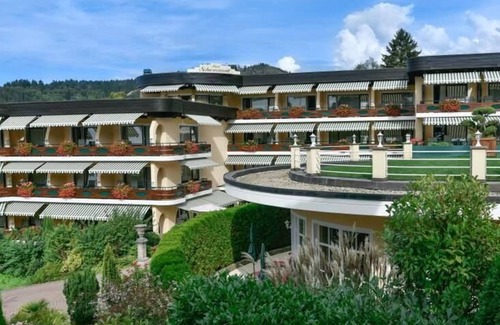 Badenweiler Apartment | Einzelzimmer mit Balkon