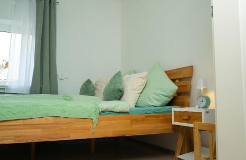 Riedlingen Apartment | Einzigartiges Scandi Apartment - Innenstadt mit Parkplatz, Balkon & WLAN