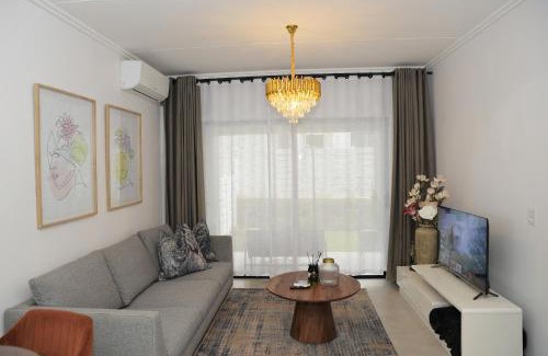 Greater Johannesburg Metropolitan Area Apartment | Eirini Elegant Hestia Apartment