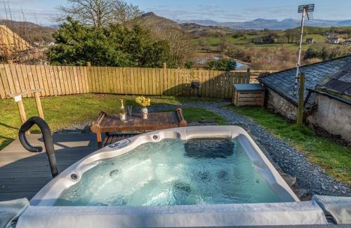 Pentrefelin House | Eisteddfa Country House Cottages