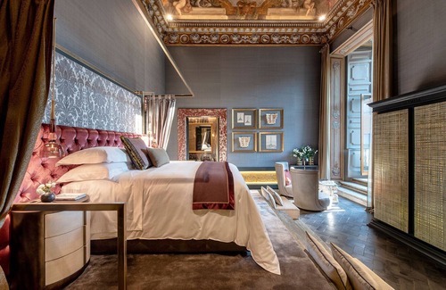 Rione VI Parione Hotel | Eitch Borromini Palazzo Pamphilj