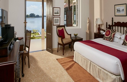 Polonnaruwa Hotel | EKHO Lake House Polonnaruwa