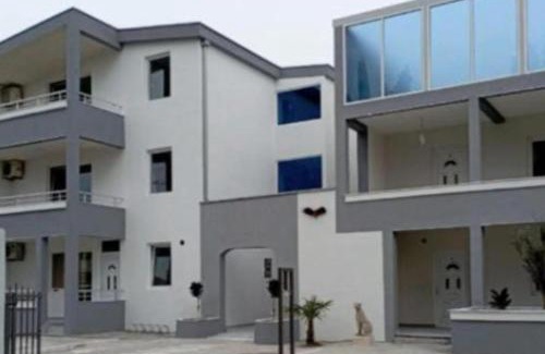 Bregvija House | EKI Smeštaj