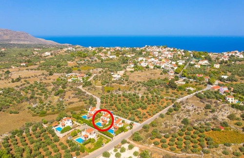 Kefalas Villa | Ekklisies Dio: Large Private Pool, A/C, WiFi