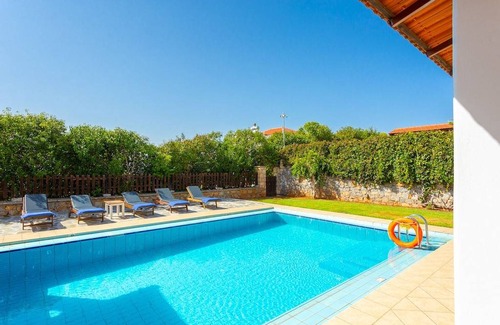 Kefalas Villa | Ekklisies Dio: Large Private Pool, A/C, WiFi
