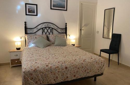 Les Tres Cales Bed & Breakfast | El Barco