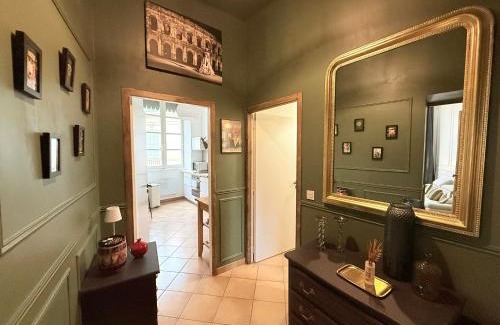 Nimes City Centre Apartment | El Carmen 60m2 - Nîmes centre Gare TGV - Wifi