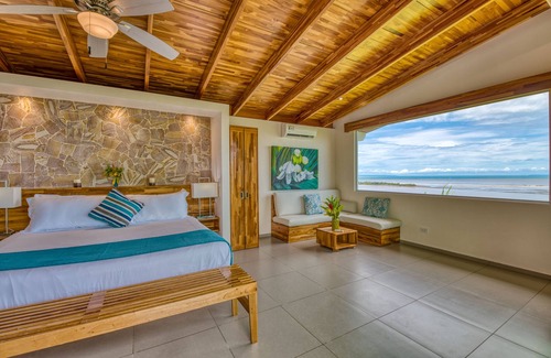 Playa Tortuga Hotel | El Castillo Boutique Luxury Hotel