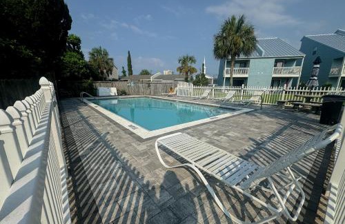 El Centro Beach Apartment | El Centro Villas #506C