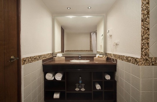 Cozumel Resort | El Cid La Ceiba Beach All Inclusive