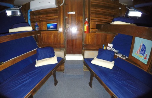 La Paz Boat Rental | El Duque Adventures In The Sea Of Cortez And Beyond