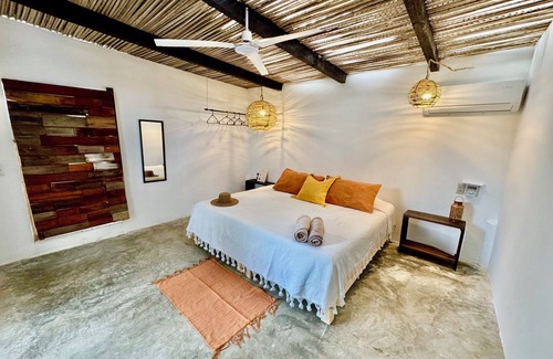 Brisas de Zicatela Hotel | El Eden Escondido